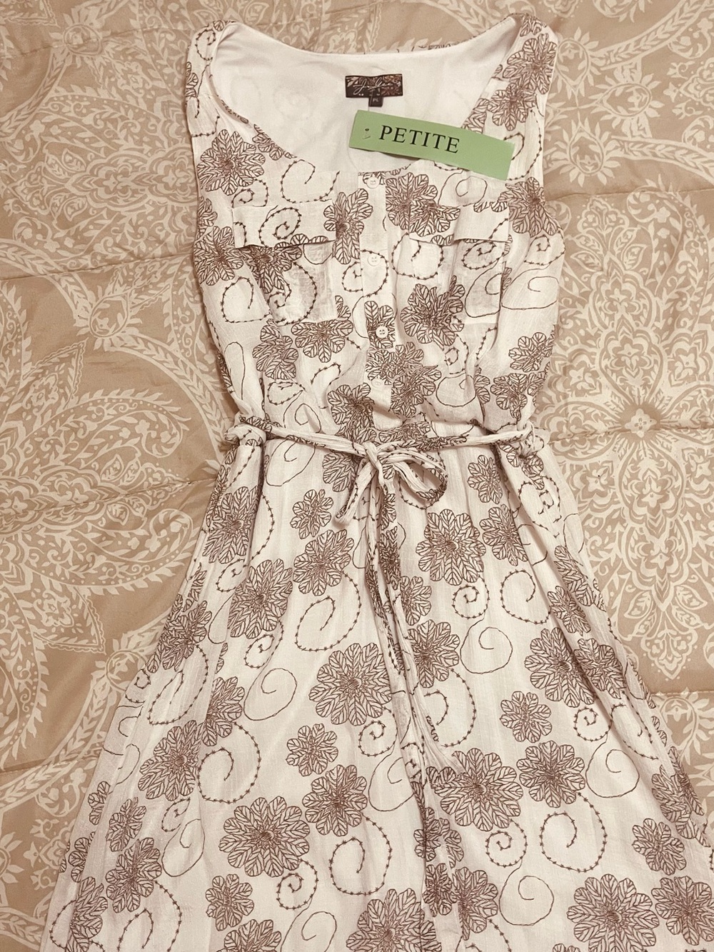 J Gee Cream Floral Sleeveless Top with Brown Accents